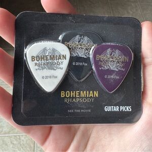 Fox Bohemian Rhapsody Guitar Picks - White, Black, Purple